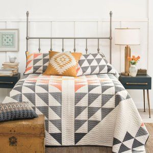 Pendleton - KINGARROWHEAD PIECED QUILT SET